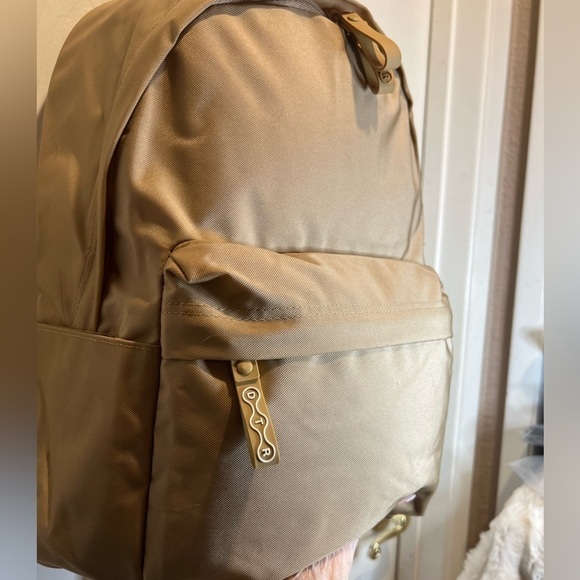 DARE TO ROAM PRODIGY BACKPACK LAPTOP ANTIMICROBIAL IN BARLEY - Picture 1 of 12